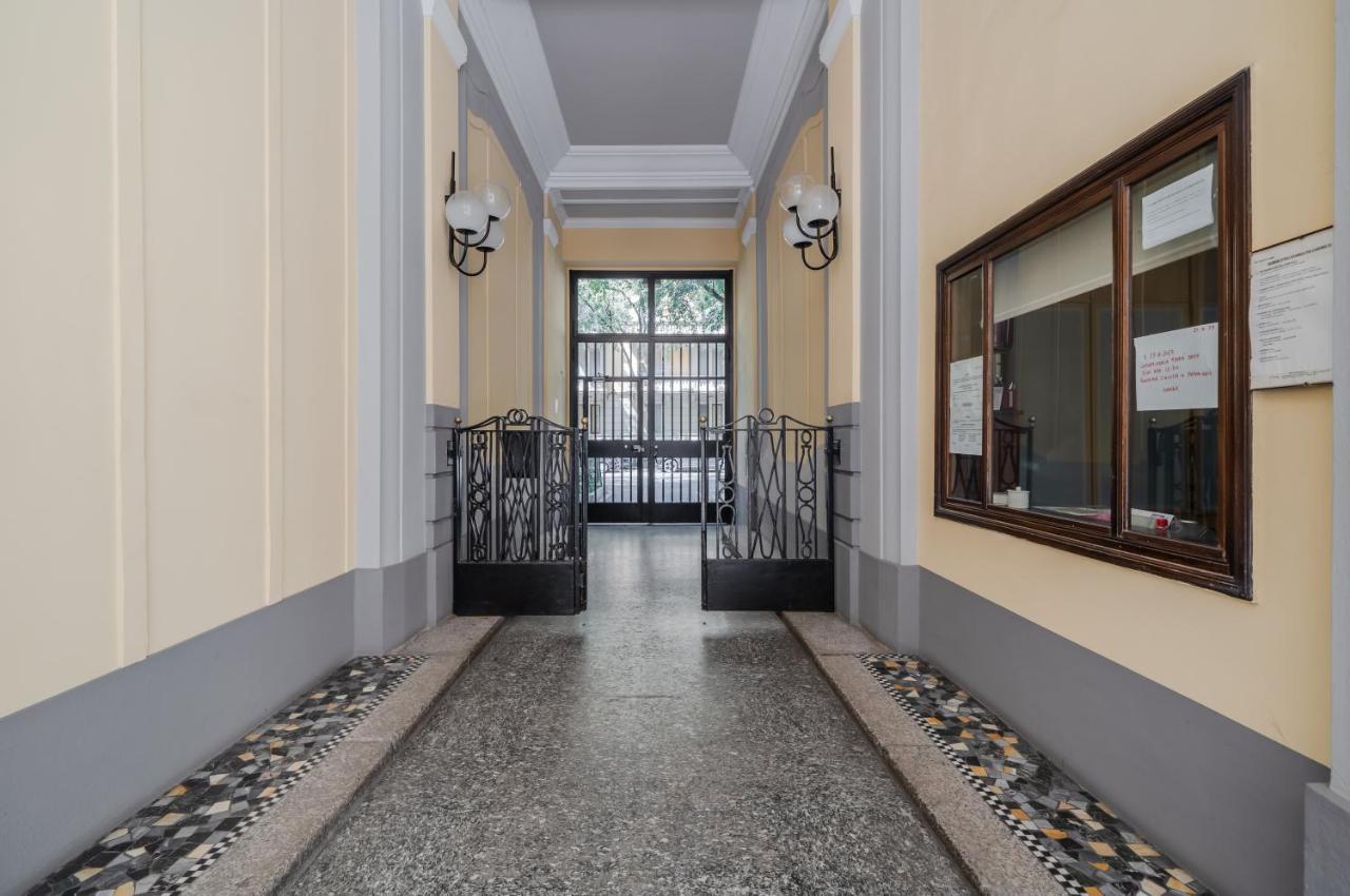 Lovely Apartment In Milano-Porta Romana W/ Balcony Dış mekan fotoğraf